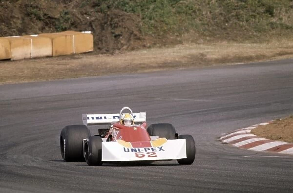 1976 Japanese Grand Prix - Kazuyoshi Hoshino: Kazuyoshi Hoshino, retired
