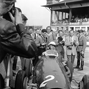 1953 German Grand Prix - Giuseppe Farina: Giuseppe Farina, 1st position, action