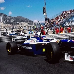 Formula One World Championship: Jacques Villeneuve Williams FW19 spun out of the race on lap 17