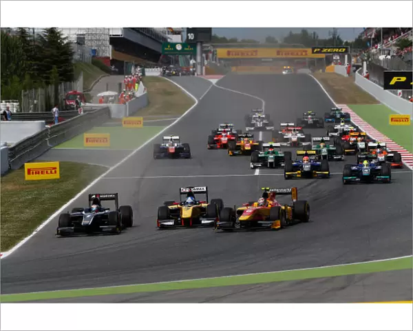 SBL6241. 2014 GP2 Series Round 2 - Race 1.