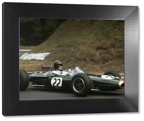 1300. jpg. 1964 French Grand Prix.. Rouen-les-Essarts, France.