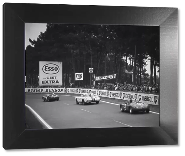 C59047. 1960 Le Mans 24 hours. Le Mans, France
