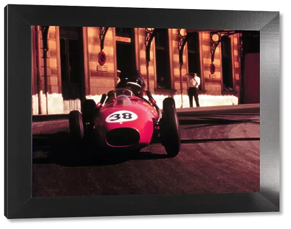 1958 Monaco Grand Prix, Monte Carlo Mike Hawthorn (Ferrari Dino 246) Retired