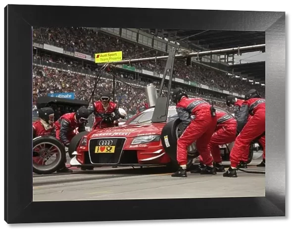 DTM. Mathias Lauda (AUT) AMG Mercedes C-Klasse makes a pit stop.