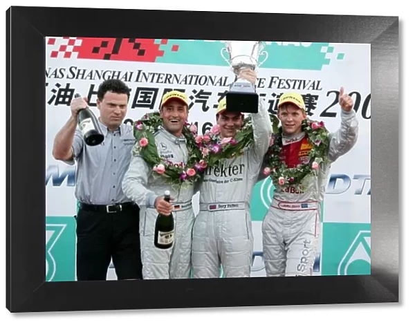 DTM. Podium and results:. 1st Gary Paffett (GBR), AMG Mercedes Benz, centre.