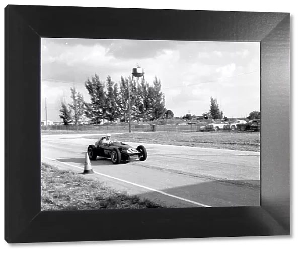 1959 United States Grand Prix. Ref-5520. World ©LAT Photographic
