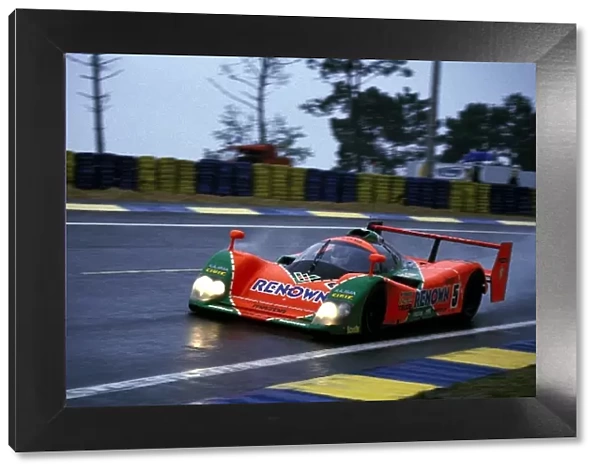 Le Mans 24 Hours: Johnny Herbert  /  Volker Weidler  /  Bertrand Gachot Mazda MXR-01
