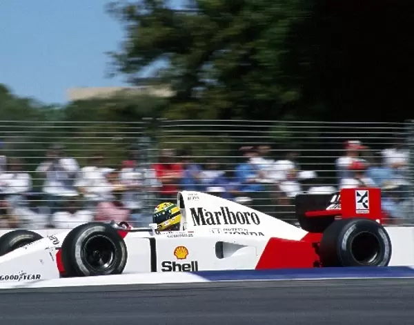 Formula One World Championship: Ayrton Senna McLaren MP4  /  7A crashed out of the season finale on lap 19