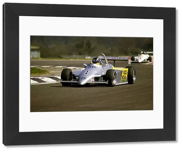 British Formula Three Championship: Johnny Dumfries Ralt RT3  /  84 Volkswagen won the race and the championship