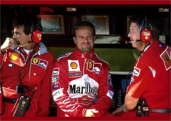Formula One World Championship: Rubens Barrichello Ferrari F1 2000, centre and Ross Brawn, right