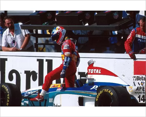 Formula One World Championship: Rubens Barrichello, Jordan 195 retired after limping across the finish line after a loss of pressure, he dropped