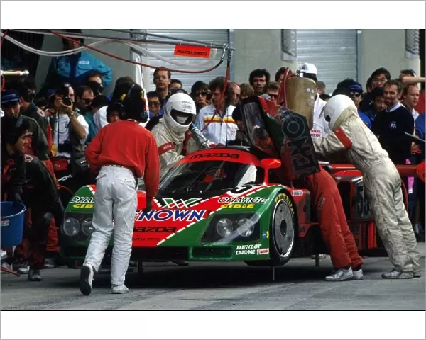 Le Mans 24 Hour Race: Volker Weidler  /  Johnny Herbert  /  Bertrand Gachot Mazda 787B Winner