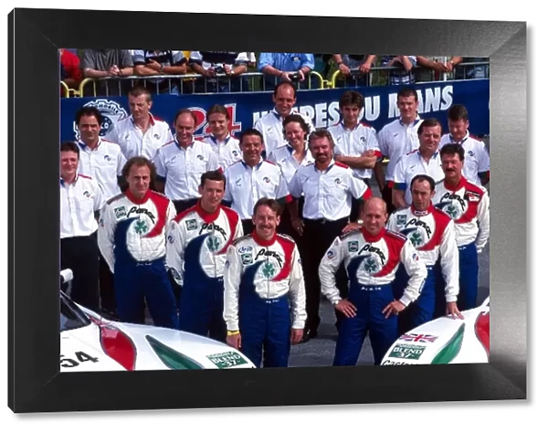 Le Mans 24 Hours: The Panoz team line up for their pre race group photo with Noel Edmonds