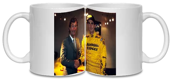 Formula One World Championship: The new Jordan test driver Pedro de la Rosa is present for a seat fitting with team owner Eddie Jordan
