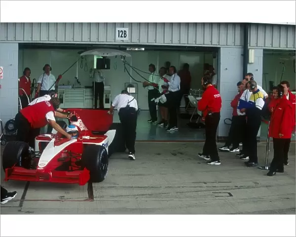 Formula One Testing: Toyota Formula One Testing, Silverstone, 7 August 2001