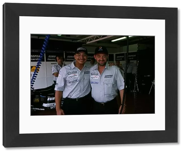 Formula One Testing: Dato Hishammuddin Tun Hussein Minister of Malaysian youth and Sports, Paul Stoddart Minardi Team Owner