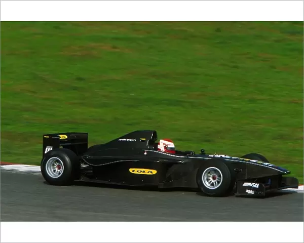 International F3000 Testing: Warren Hughes gives the new for 2002 Lola B2  /  50 F3000 car its maiden test