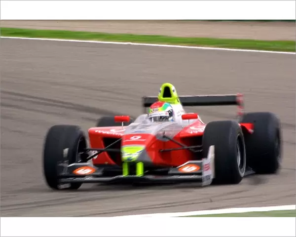 Formula Nissan World Series: Justin Wilson Racing Engineering qualified in 8th place
