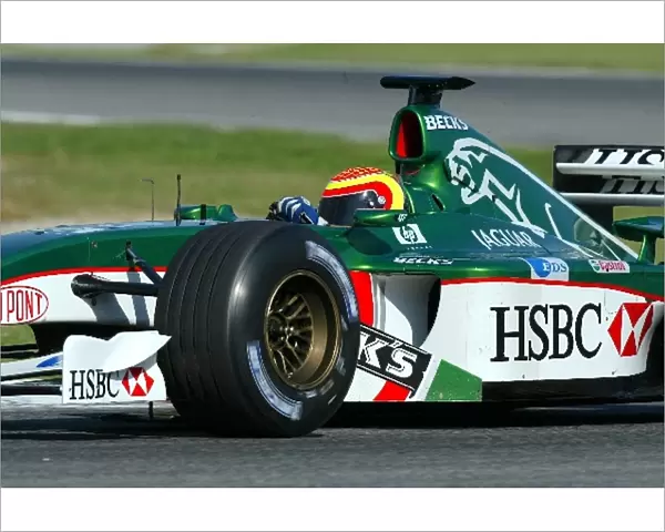 Formula One Testing: Antonio Pizzonia tests the Jaguar R3 for the first time