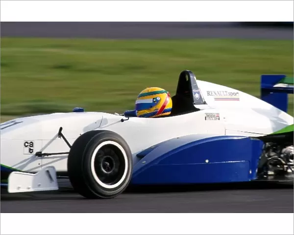 Formula Renault Winter Series: Karting star Lewis Hamilton gets a taste of driving a real single seater car, finishing 4th in race 2