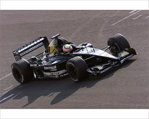 Formula One Testing: Alex Yoong continues to test the Minardi PS01