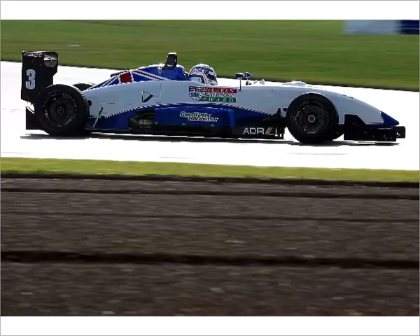 Formula Three Testing: 2002 British F3 Champion, Robbie Kerr Alan Docking Racing