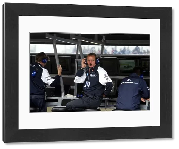 Formula One World Championship: Dickie Stanford Williams Team Manager on the pit wall