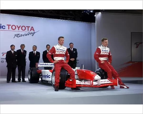 Panasonic Toyota F1 Launch: The Toyota Directors and drivers Allan McNish, left, and Mika Salo, right, line up