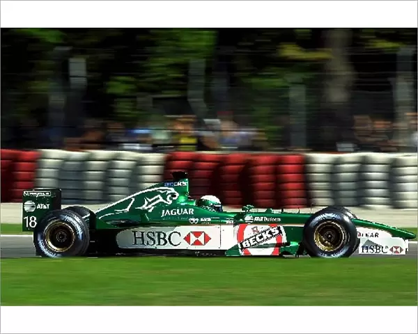 Formula One Testing: James Courtney Jaguar R2, debut F1 test