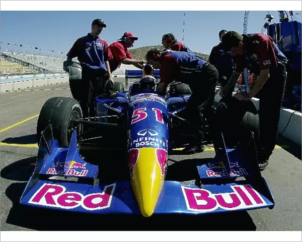 Eddie Cheever prepares for practice in his Red Bull Dallara Infiniti at the Copper World 200