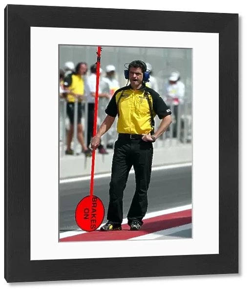Formula One World Championship: Andy Stevenson Jordan Chief Mechanic with a lollipop