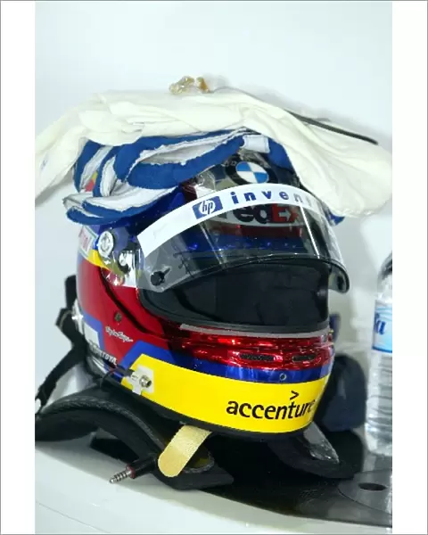 Formula One World Championship: The helmet and gloves of Juan Pablo Montoya Williams