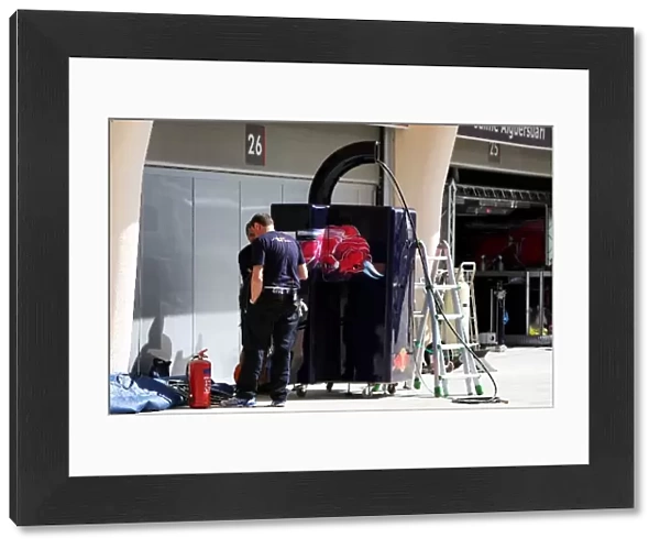 Formula One World Championship: Scuderia Toro Rosso Portrait preparations