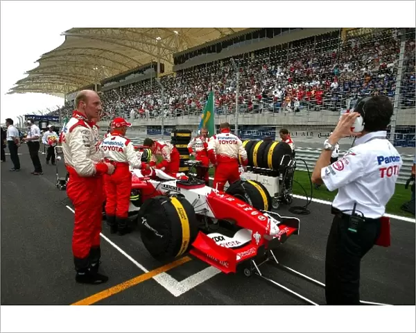 Formula One World Championship: The car of Cristiano da Matta Toyota on the grid