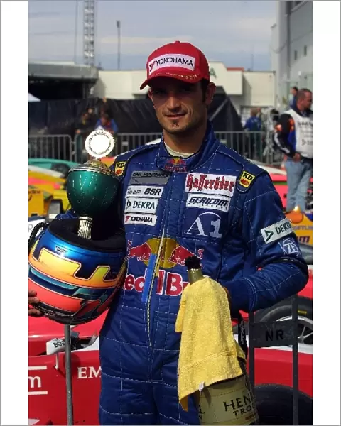 German Formula Three Championship: Second place driver Vitantonio Liuzzi, Opel Team BSR