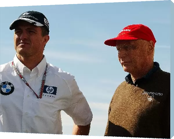 Formula One World Championship: Pole sitter Ralf Schumacher Williams with Niki Lauda