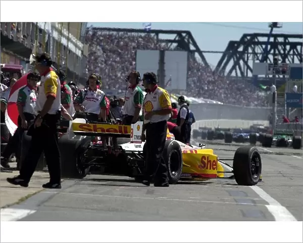 Jimmy Vasser follows the rest of the competitors out of the pits at the beginning of qualifying for the Molson Indy Montreal. Circuit Gilles Villeneuve, Montreal, Quebec, Can. 23