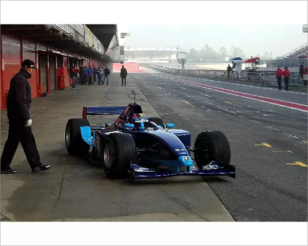 GP2 Testing: Franck Montagny Renault Test Driver tests the Renault backed GP2 car