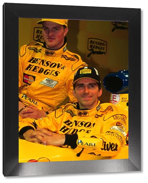 1998 JORDAN LAUNCH - Jan19 Ralf Schumacher and Damon Hill. Photo: LAT