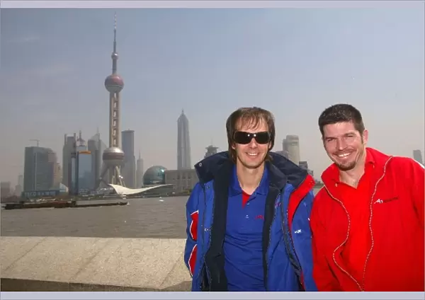 A1 Grand Prix: Darren Manning A1 Team Great Britain and Patrick Carpentier A1 Team Canada in Shanghai