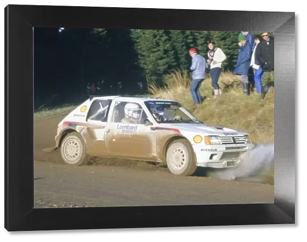 1984 World Rally Championship. Lombard RAC Rally, Great Britain. 25-29 November 1984. Ari Vatanen  /  Terry Harryman (Peugeot 205 Turbo 16), 1st position. World Copyright: LAT Photographic Ref: 35mm transparency 84RALLY20