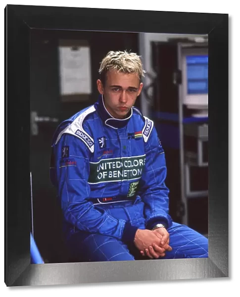 2KF3-Oulton Park, England-Nicolas Kiesa-Portrait-Benetton team