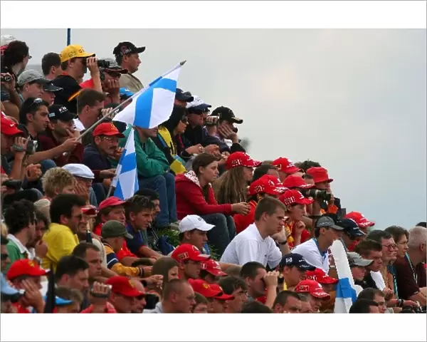 Formula One World Championship: Fans and atmosphere during qualifying