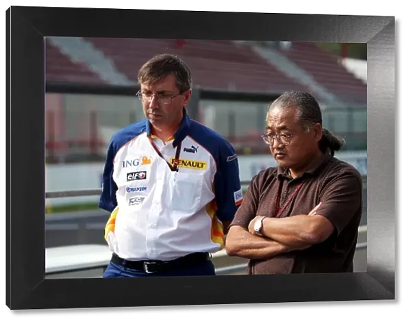 Formula One World Championship: Tim Densham Renault Chief Designer and Tetsuo Tsugawa journalist