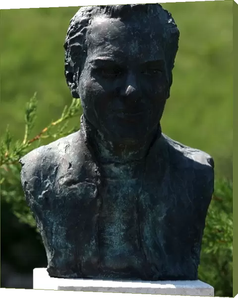 Formula One World Championship: A bronze bust of Jacques Villeneuve in the F1 Park of Fame