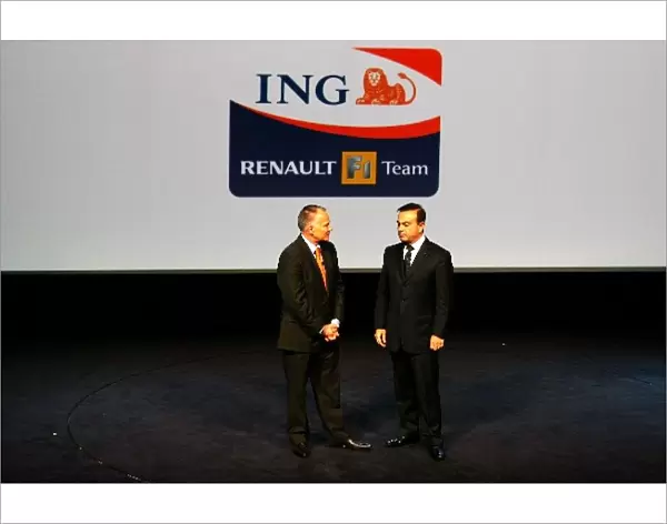 Renault R28 Launch: Peter Windsor and Carlos Ghosn Chairman of Renault