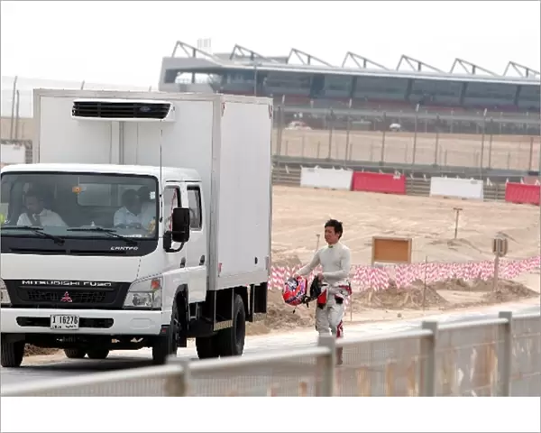GP2 Asia Series: Kamui Kobayashi Dams retires from the race