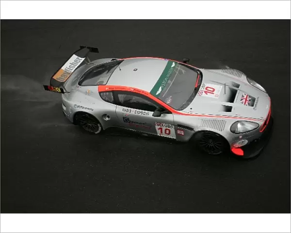 FIA GT: Allan Simonsen  /  Philipp Peter Gigawave Motorsport Aston Martin DBR9