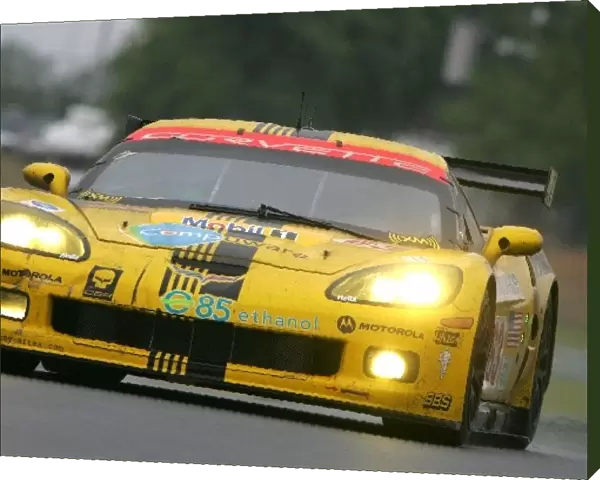 Le Mans 24 Hour Race: Johnny O Connell  /  Jan Magnusson  /  Ron Fellows, Corvette C6R