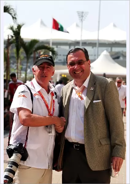 Formula One World Championship: Keith Sutton with Douglas Breen